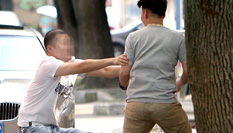 智擒販毒嫌疑人